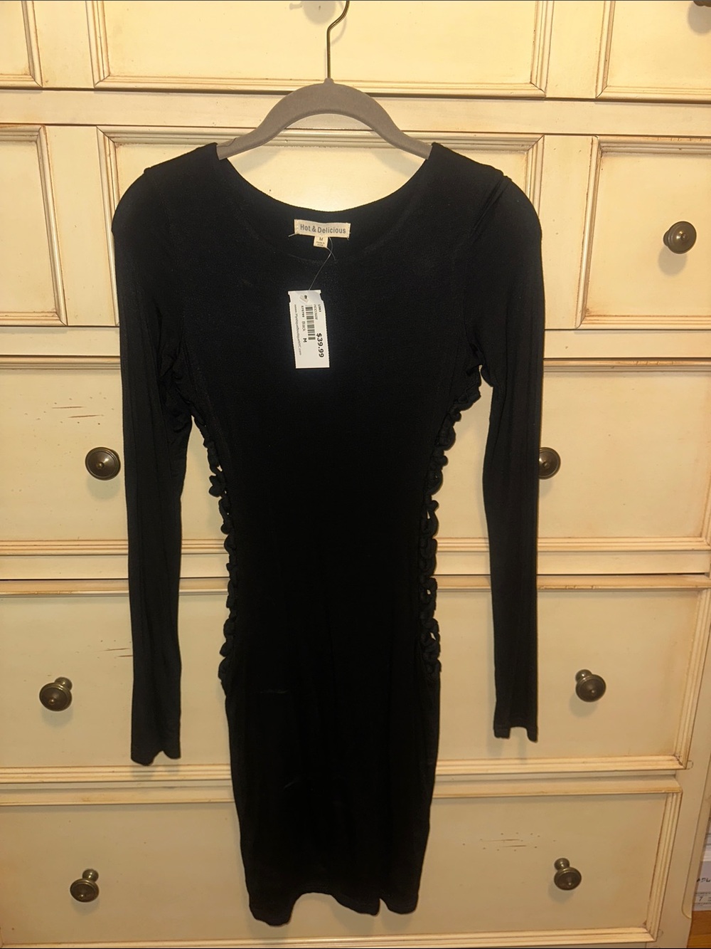 Hot & Delicious Black Long Sleeve Bodycon Dress with Side Ruffle